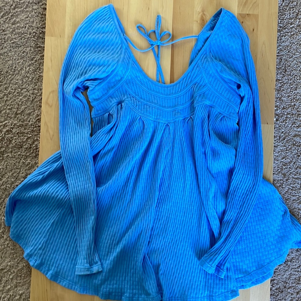 Free People long sleeve baby doll tee